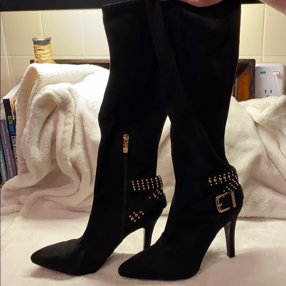 BCBG Generation Black Suede w/gold accents New!